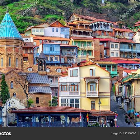 Rasta Boutique Hotel Meidan Tbilisi Esterno foto