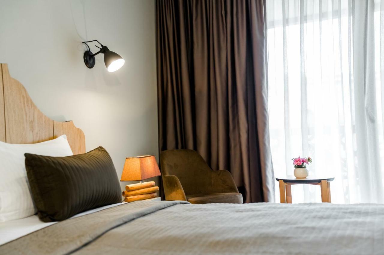 Rasta Boutique Hotel Meidan Tbilisi Esterno foto
