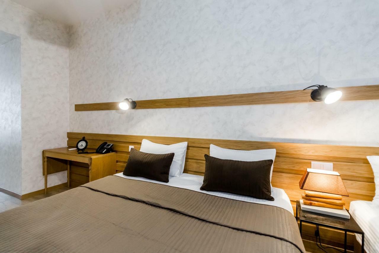 Rasta Boutique Hotel Meidan Tbilisi Esterno foto