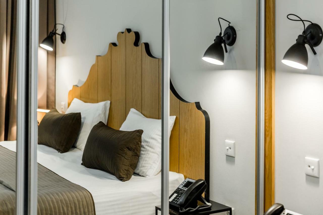 Rasta Boutique Hotel Meidan Tbilisi Esterno foto
