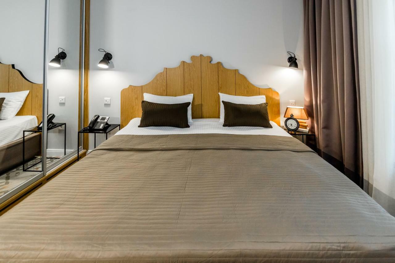Rasta Boutique Hotel Meidan Tbilisi Esterno foto