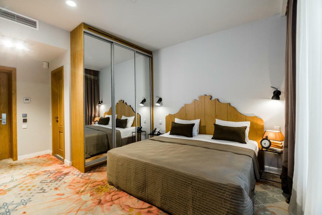 Rasta Boutique Hotel Meidan Tbilisi Esterno foto