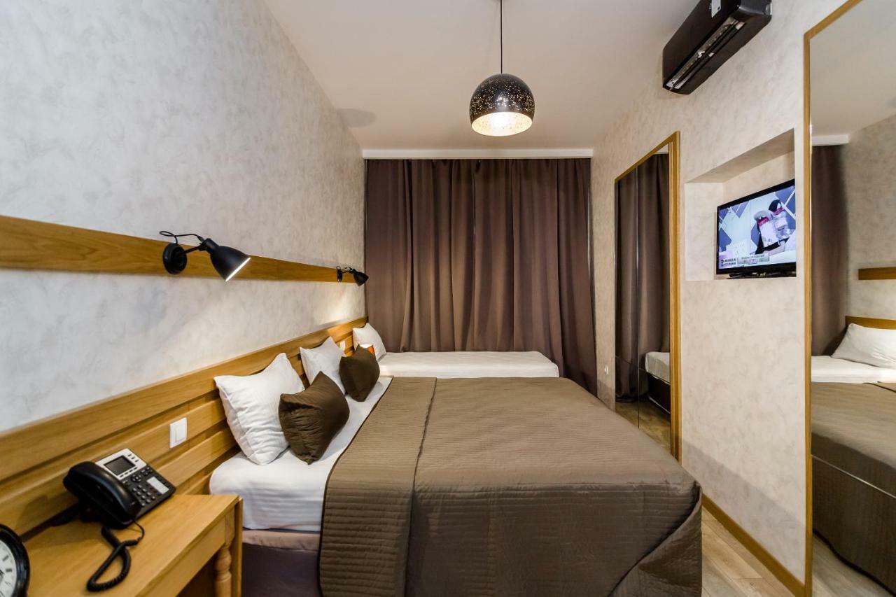 Rasta Boutique Hotel Meidan Tbilisi Esterno foto