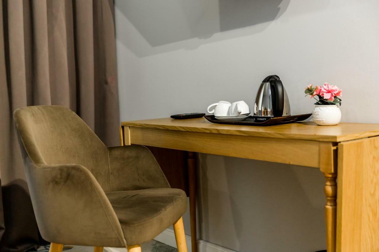 Rasta Boutique Hotel Meidan Tbilisi Esterno foto